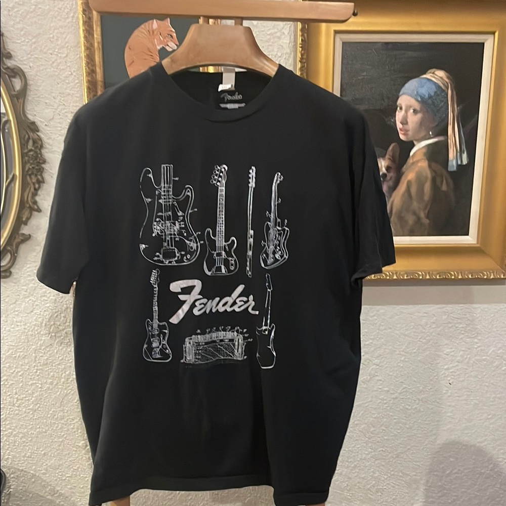 Fender Black Graphic Tee - Short Sleeve